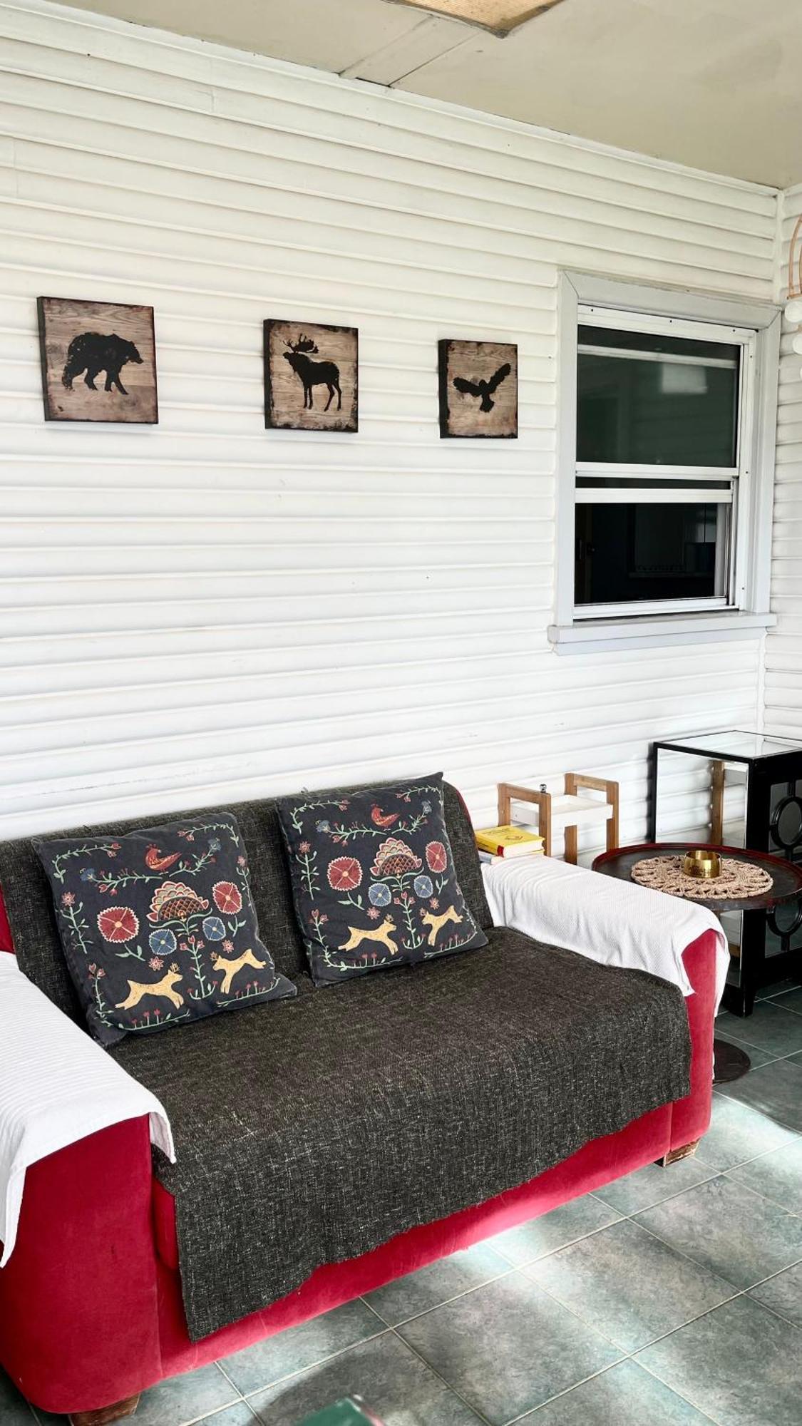 Homestay Private Bath Garden View Guest Pet Friendly