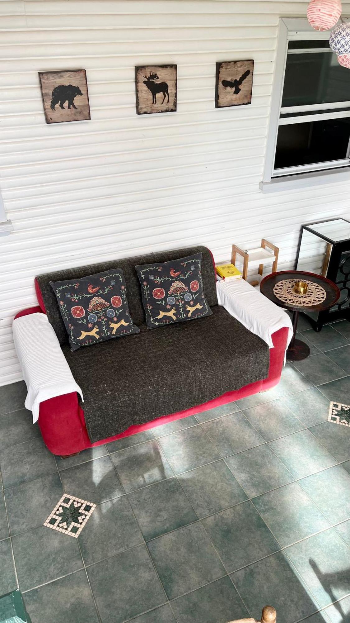 Private Bath Garden View Guest Pet Friendly